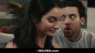 Emaztea eta Pervert Detektibe - XMILFED.com