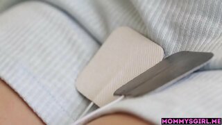 Mama vitregă și chiloți fata mulțumit reciproc